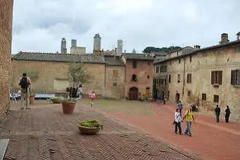 Fattoria Guicciardini Διαμέρισμα *